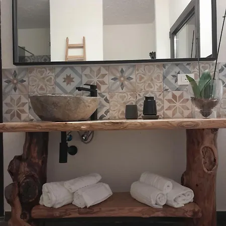 Etna Country Bed & Breakfast *